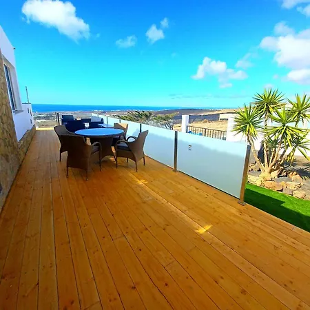 Vista Mar Ii, 280 Qm, Heated Pool, Hottube, Gaming Room, Fast Internet, Meerblick Villa Guime