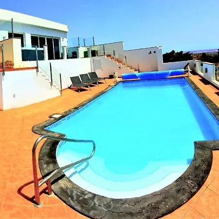 Vista Mar Ii, 280 Qm, Heated Pool, Hottube, Gaming Room, Fast Internet, Meerblick Villa *
