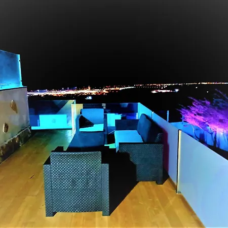 Villa Vista Mar Ii, 280 Qm, Heated Pool, Hottube, Gaming Room, Fast Internet, Meerblick Guime