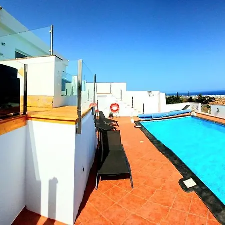 Vista Mar Ii, 280 Qm, Heated Pool, Hottube, Gaming Room, Fast Internet, Meerblick *