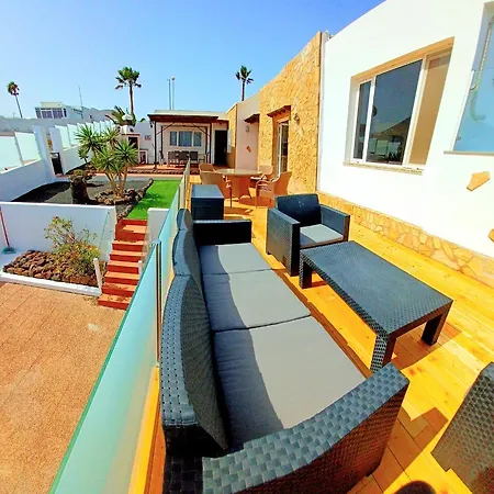 Вилла Vista Mar Ii, 280 Qm, Heated Pool, Hottube, Gaming Room, Fast Internet, Meerblick