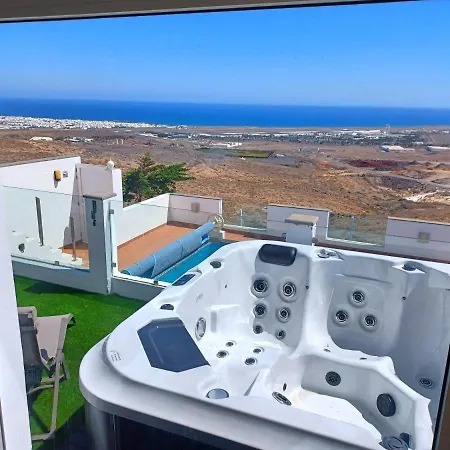 Villa Vista Mar Ii, 280 Qm, Heated Pool, Hottube, Gaming Room, Fast Internet, Meerblick Güime